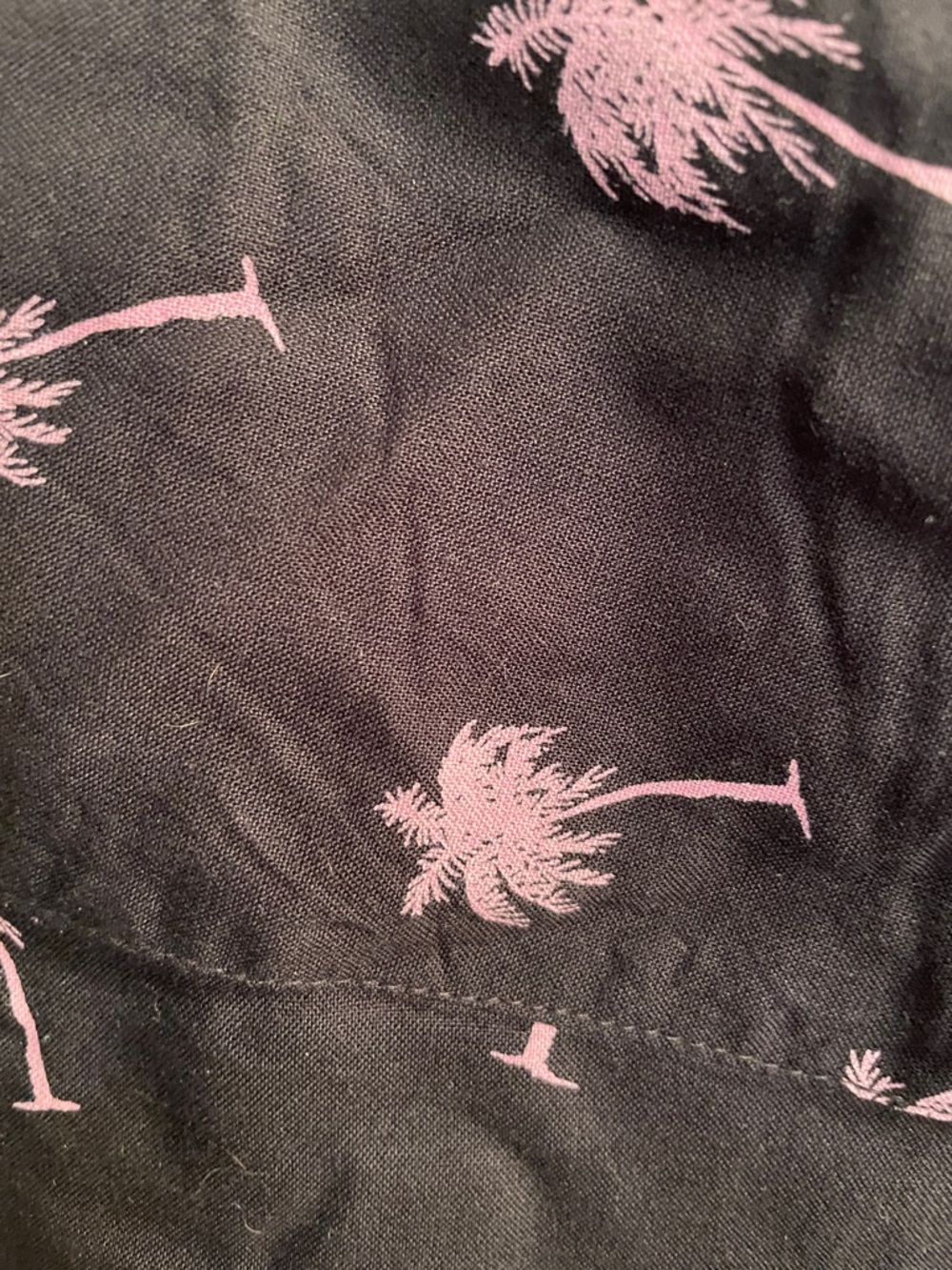 VSTR Men's Black Short-Sleeve Button-Down Shirt with Pink Palm Print - Picture 4 of 4